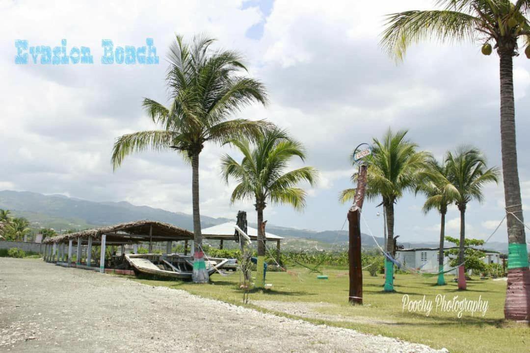 Evasion Beach Hotel Gressier ภายนอก รูปภาพ